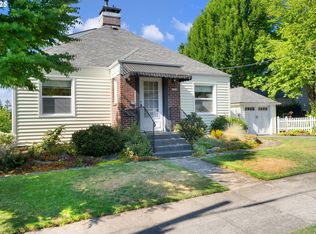 5709 SE Morrison St, Portland, OR 97215