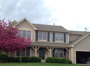 6970 Bentley Dr, Gurnee, IL 60031