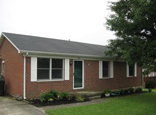 717 Barefoot Dr, Wilmore, KY 40390