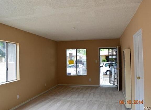4th image of 2527 Seabright Ave