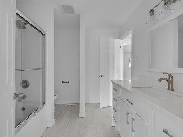 4861 Bethesda Rd — Photo 34