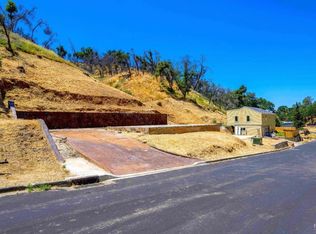 1057 Arroyo Grande Dr, Napa, CA 94558