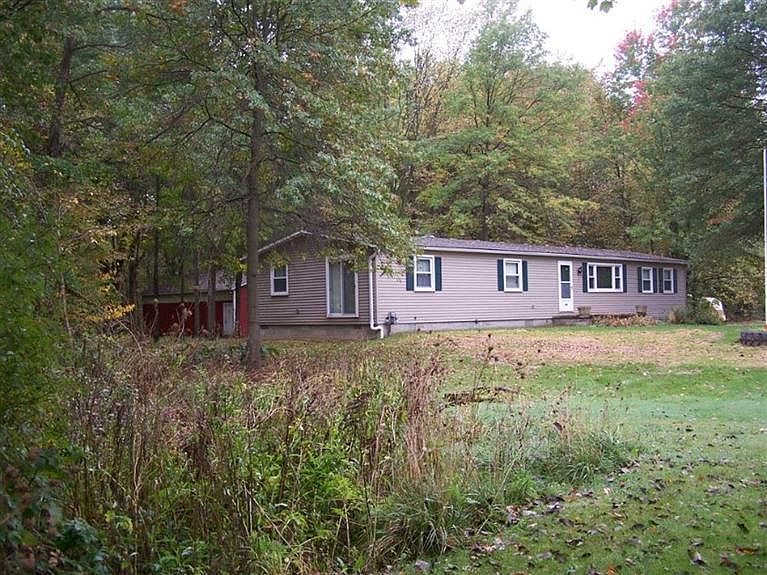 1st image of 49575 Collyer Ct