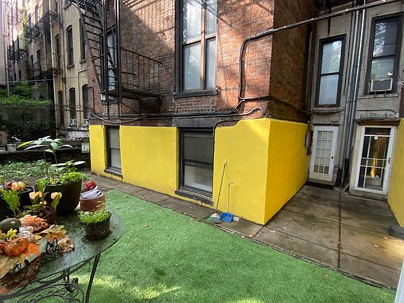 3rd image of 452 W 57th St APT 2