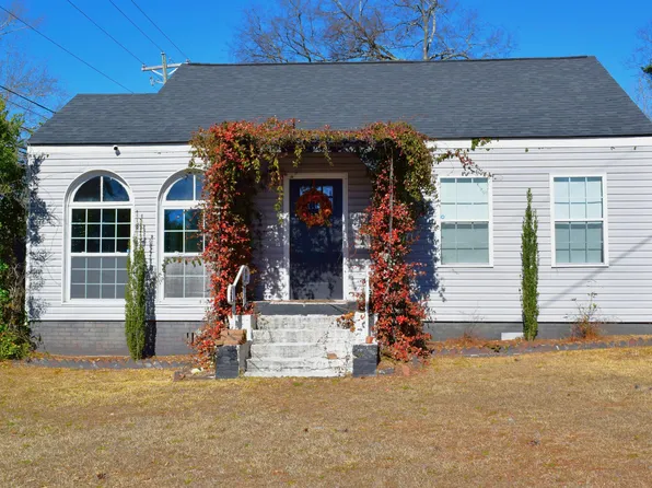 1101 Pine Dr NW, Aiken, SC 29801