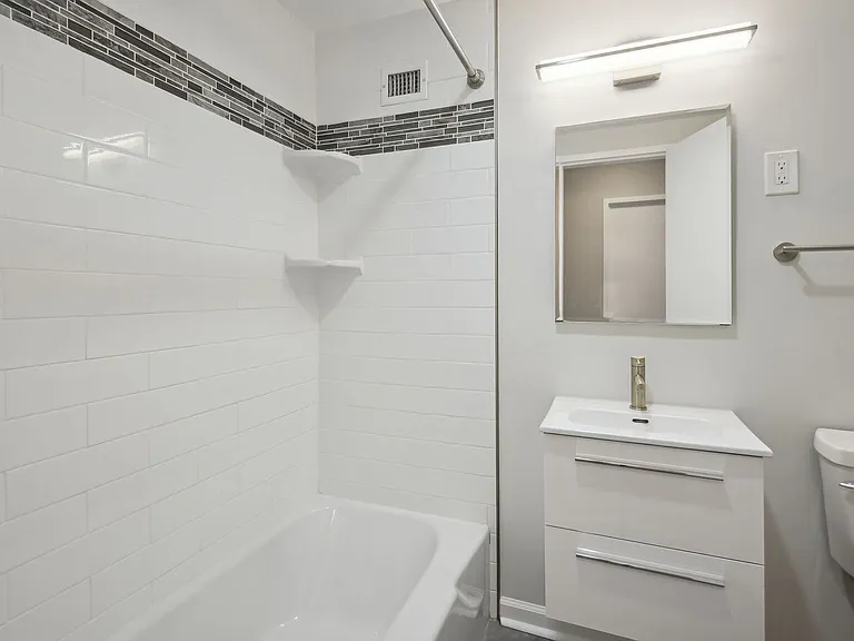 10401 Grosvenor Pl #1624 — Photo 13