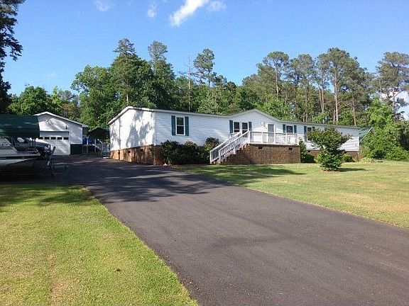 3rd image of 277 Wildwood Cir