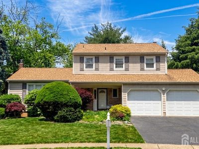 3 Chelsea Ct, Edison, NJ, 08820