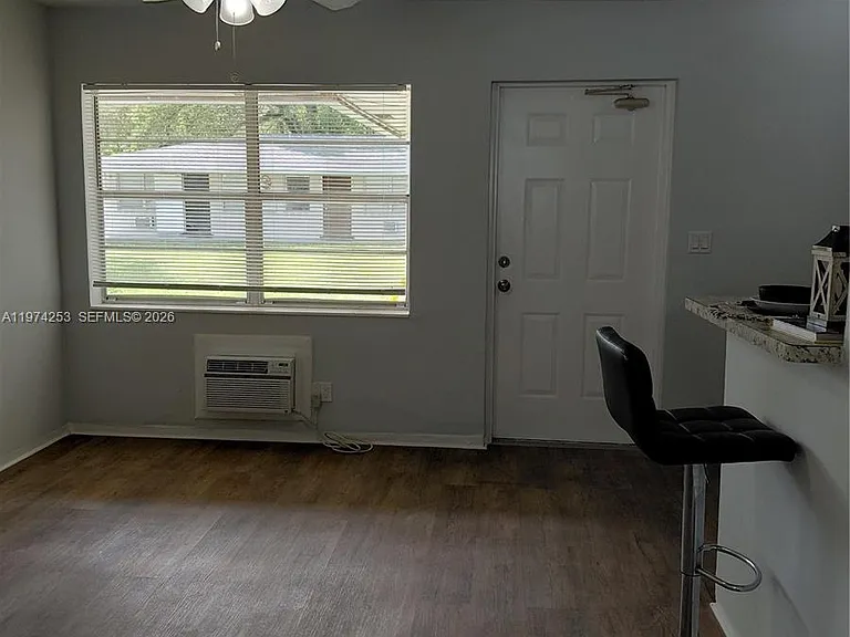 1431 SW 24th Ct #3 — Photo 11