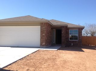 174l Falcon Drive, Luling, TX 78648