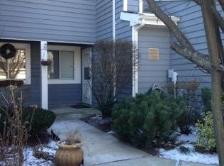 36 Rambling Meadows Ct, Tinton Falls, NJ 07724