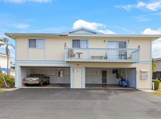 5848 Queen Elizabeth Way APT 2, Fort Myers, FL 33907