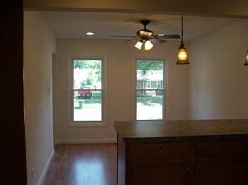 5th image of 174 Cornell Dr