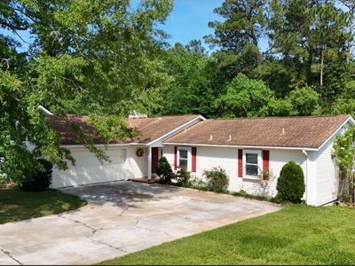 1334 Diller Rd, Ocean Springs, MS, 39564