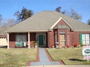 2306 Avenue N, Nederland, TX 77627
