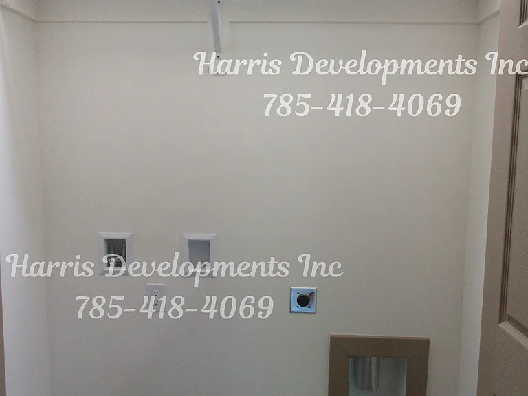 312 S Cherry St — Photo 18