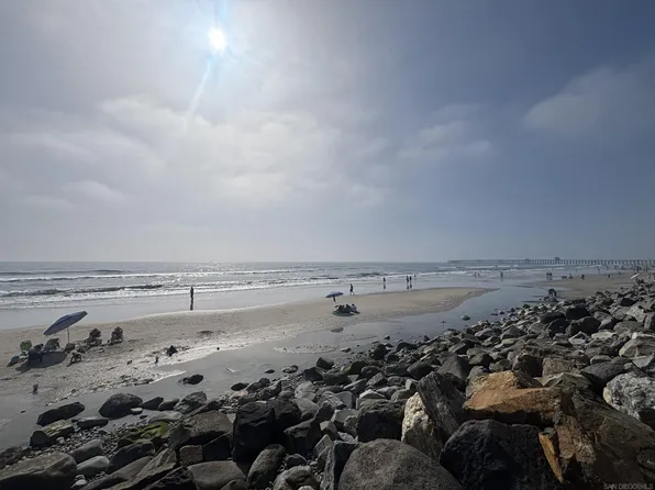 514 S The Strand APT A, Oceanside, CA 92054