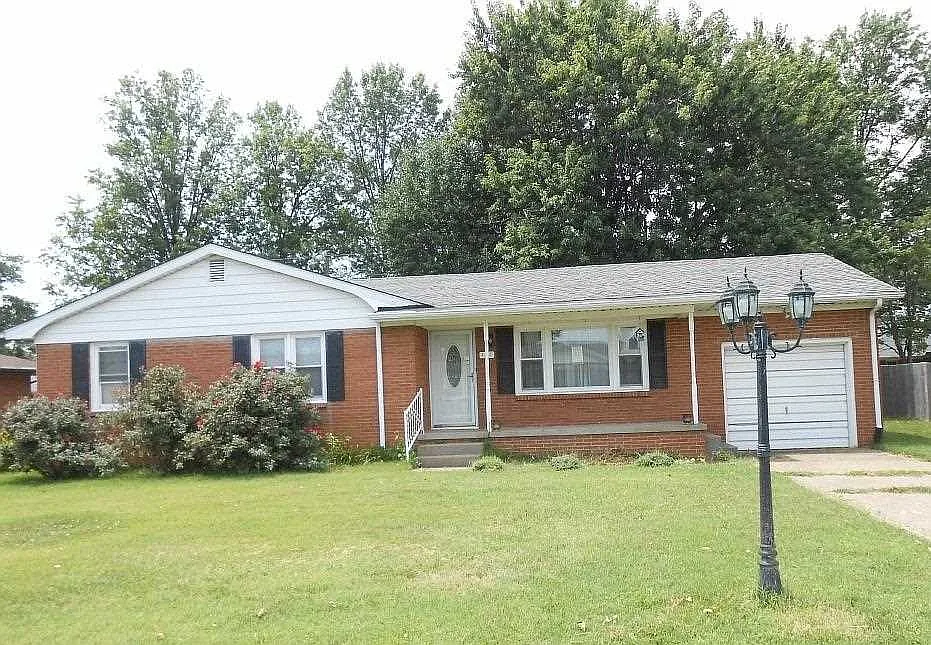 133 Hubbard Ln photo 1
