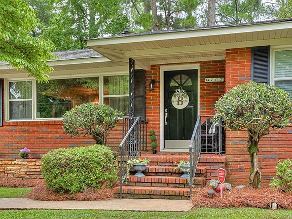 5th image of 707 Rockwood Dr