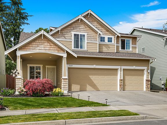 2nd image of 5605 117th Pl NE