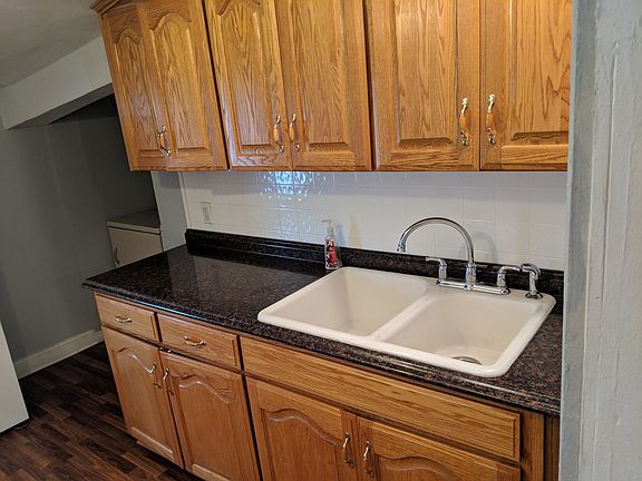 4th image of 308 E 3rd St N #3