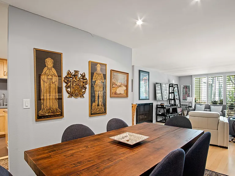 11645 Montana Ave #228 — Photo 10