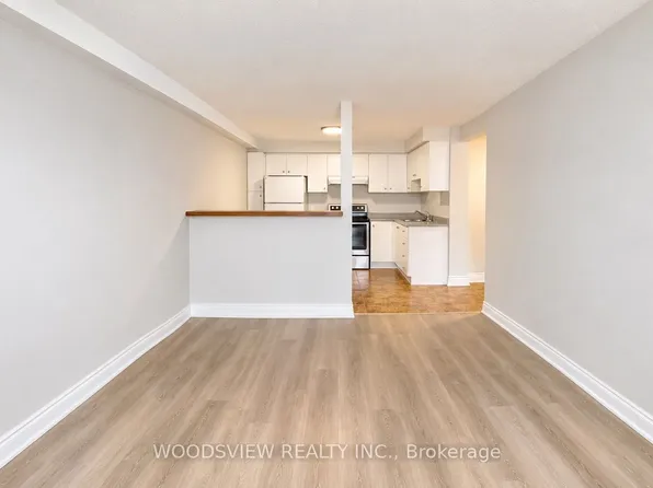 17 Washington St #3, Markham, ON L3P 2R3