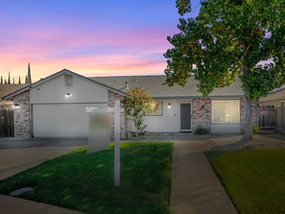 1490 Bridgeport Ln, Manteca, CA, 95336