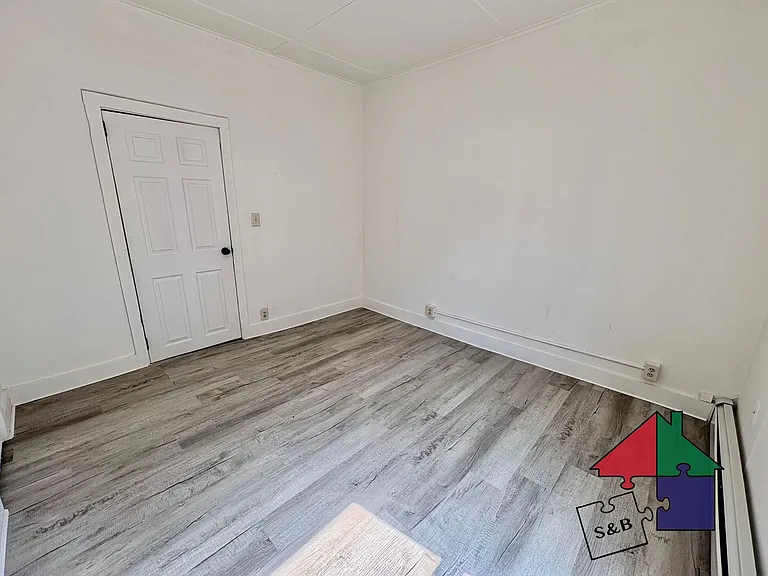 94 Malletts Bay Ave — Photo 20