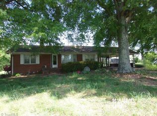 8306 Purgason Ln, Stokesdale, NC 27357