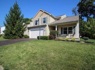 654 Norfolk Sq N, Pickerington, OH 43147
