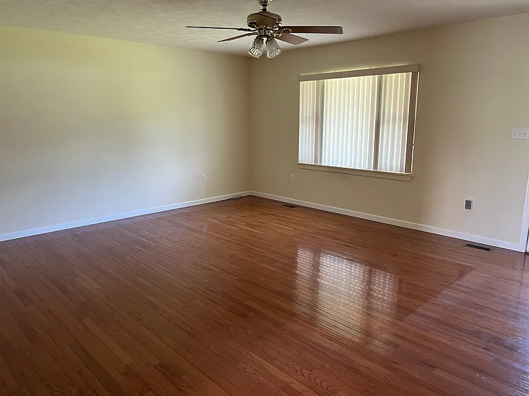 1723 Quarry Rd — Photo 15