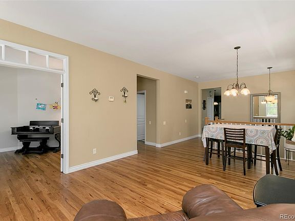 4th image of 2714 County Fair Ln
