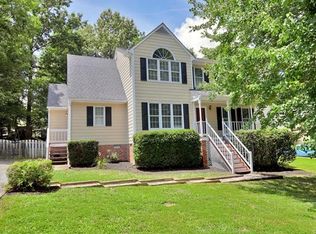 7706 Secretariat Dr, Midlothian, VA 23112