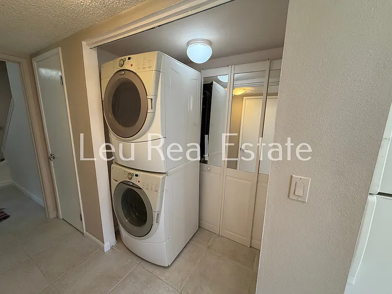 2223 Bridlewood Dr — Photo 19