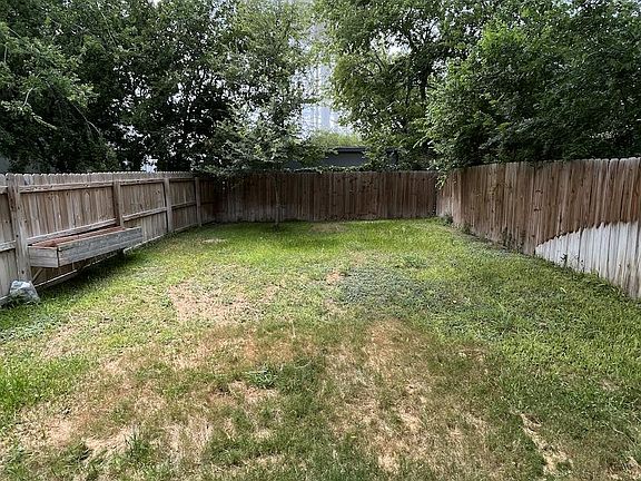 4th image of 11113 Belair Dr Unit 102