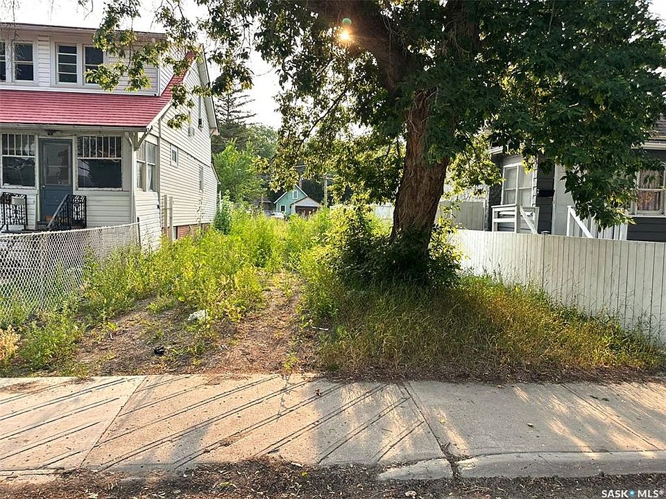1st image of 1760 Toronto STREET