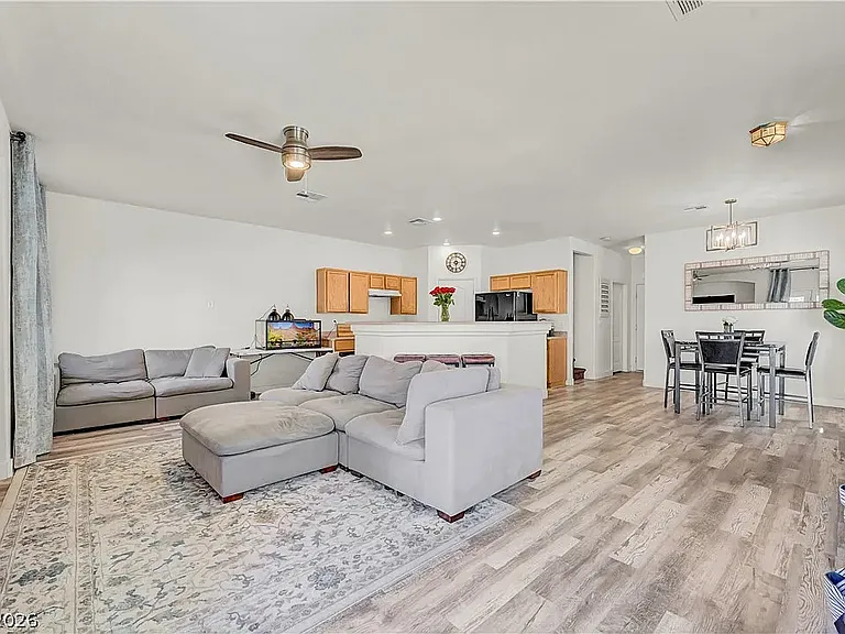 3508 Hazelnut Pine Pl #3 — Photo 2