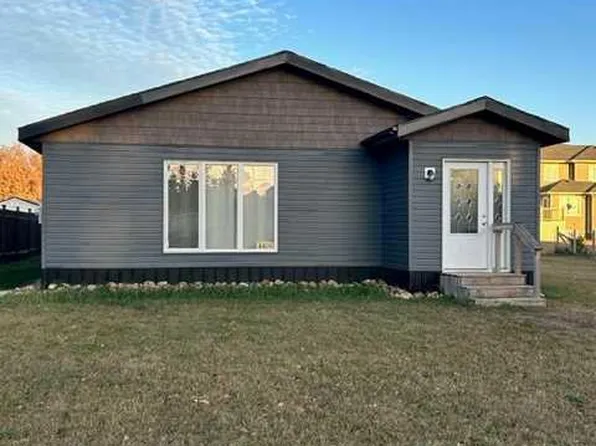 4417 SE Luken Ave, Hardisty, AB T0B 1V0