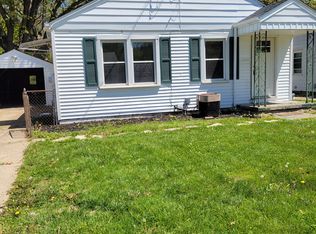 5018 N Best St, Peoria Heights, IL 61616