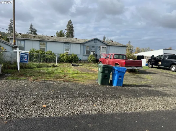 819 Fir Grove Ln, Sutherlin, OR 97479