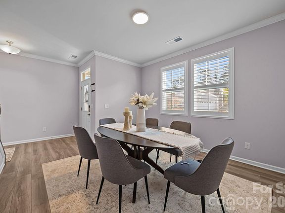 4th image of 16124 Fieldstone Trace