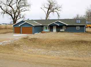 40976 257th St, Mitchell, SD 57301