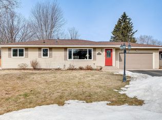 2065 Bluestone Ln, Saint Paul, MN 55122