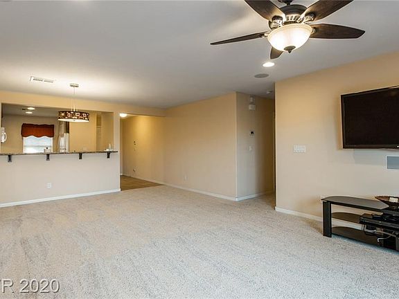 4th image of 10850 Monaco Beach Ave