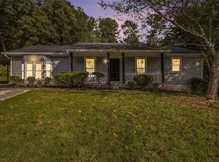 2594 Holly Berry Trl, Snellville, GA 30039