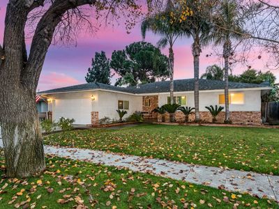 3029 E Vartikian Ave, Fresno, CA, 93710