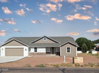 411 Hillcrest Dr, Snowflake, AZ 85937