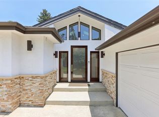 4348 Hayman Ave, La Canada Flintridge, CA 91011