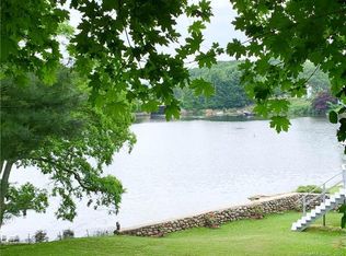 15 Ladley Rd, Quaker Hill, CT 06375